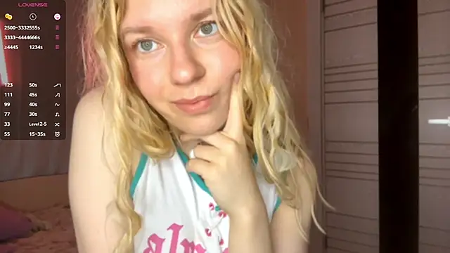 MaryjaneSpider online show from September 20, 2:51 pm