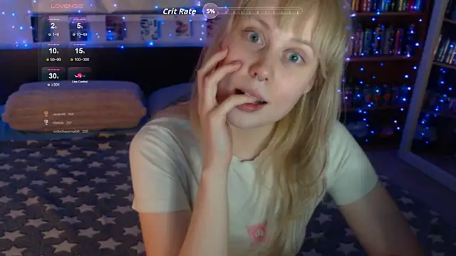 s1lvercherub online show from April 17, 8:12 pm