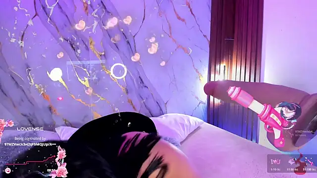 alicecute77 online show from April 14, 2:28 am