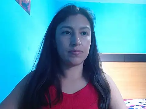 SarahFriendly online show from April 7, 9:26 pm