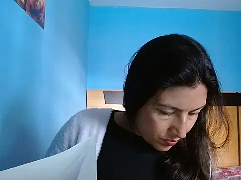 SarahFriendly online show from April 8, 7:36 pm