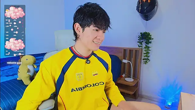 Snapshot of Anky_xx chatting on July 8, 12:48 am Anky xx online show from July 8, 12:48 am