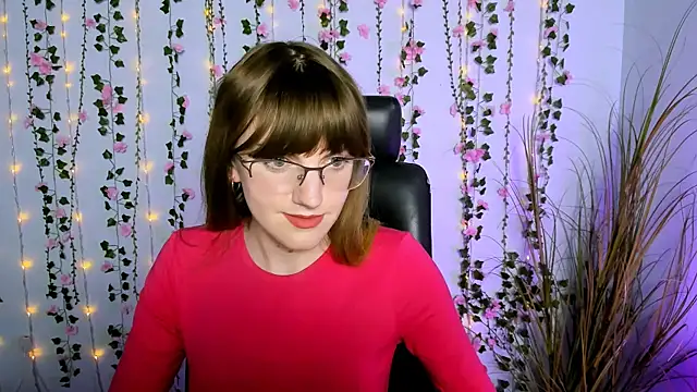 Snapshot of ava_mystic_ chatting on September 14, 8:46 am ava mystic online show from September 14, 8:46 am