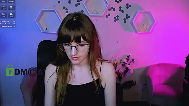 Snapshot of ava_mystic_ chatting on November 30, 1:53 am ava mystic online show from November 30, 1:53 am