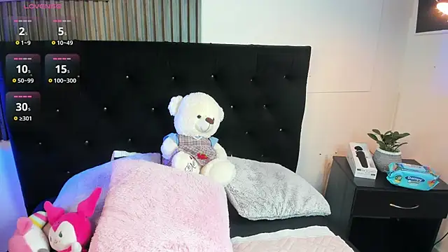 nanny  cute online show from September 28, 4:40 am