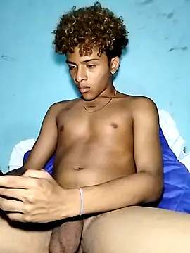 Manuel Mateus1 online show from April 14, 2:06 am