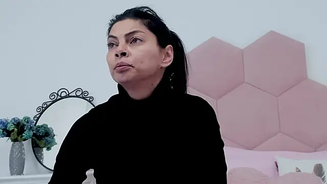 LadyLiia online show from February 21, 5:13 am