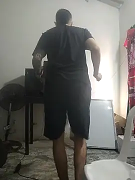 Snapshot of giannis090 chatting on September 14, 8:41 pm giannis090 online show from September 14, 8:41 pm