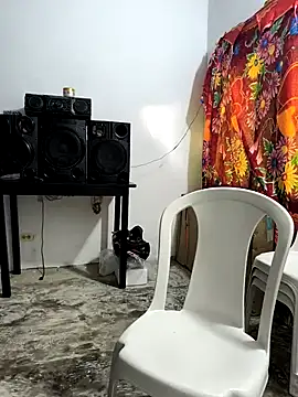 Snapshot of giannis090 chatting on November 16, 9:31 pm giannis090 online show from November 16, 9:31 pm