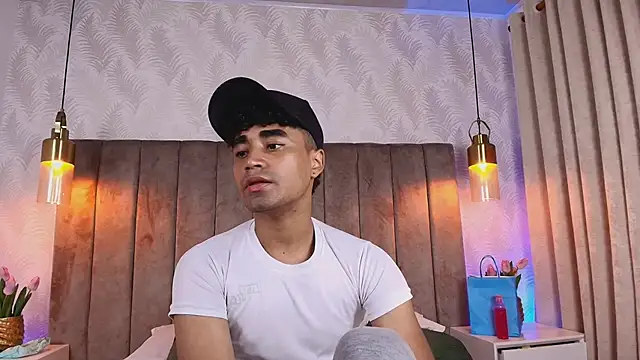 Jacob 606 online show from September 12, 8:20 pm