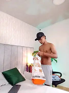 Jacob 606 online show from November 24, 8:52 pm