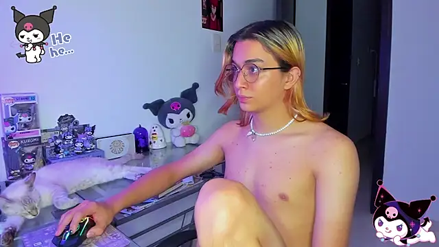 KeitaMoon online show from October 18, 10:10 pm