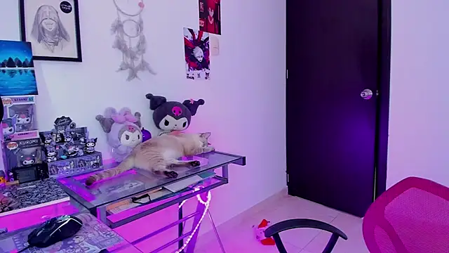 KeitaMoon online show from March 4, 1:39 pm