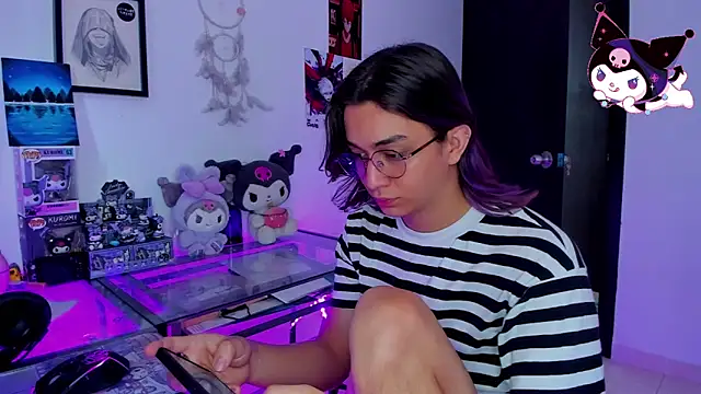 KeitaMoon online show from March 6, 2:02 pm