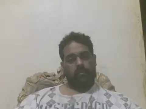 Snapshot of elpoop7305 chatting on October 5, 10:40 pm elpoop7305 online show from October 5, 10:40 pm