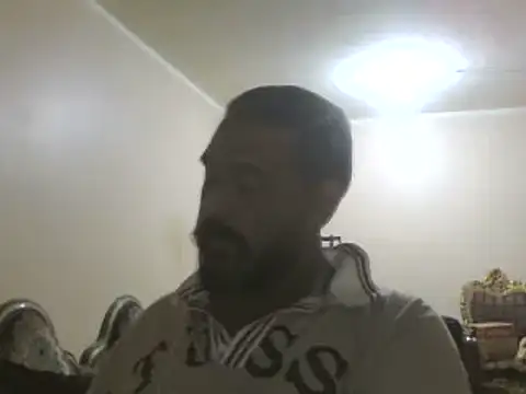 Snapshot of elpoop7305 chatting on October 14, 9:37 pm elpoop7305 online show from October 14, 9:37 pm