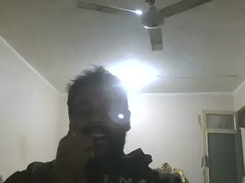 Snapshot of elpoop7305 chatting on October 19, 11:27 pm elpoop7305 online show from October 19, 11:27 pm