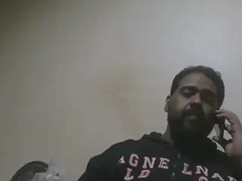 Snapshot of elpoop7305 chatting on November 5, 10:32 pm elpoop7305 online show from November 5, 10:32 pm