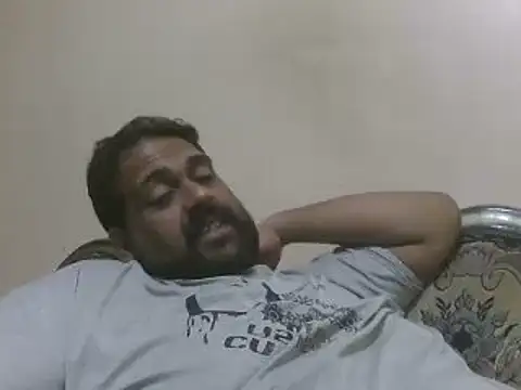 Snapshot of elpoop7305 chatting on November 12, 11:36 pm elpoop7305 online show from November 12, 11:36 pm