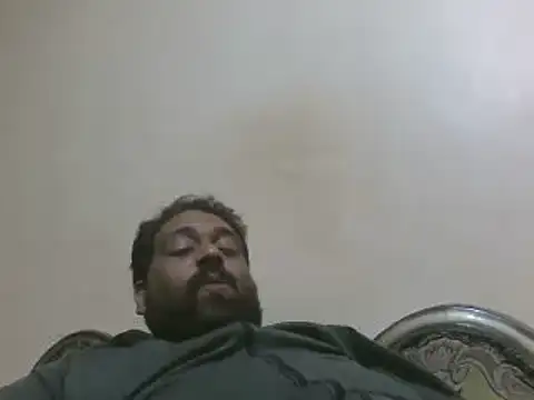 Snapshot of elpoop7305 chatting on November 24, 10:20 pm elpoop7305 online show from November 24, 10:20 pm