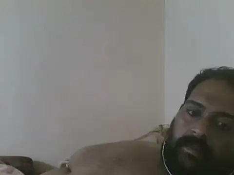 Snapshot of elpoop7305 chatting on November 26, 10:44 pm elpoop7305 online show from November 26, 10:44 pm