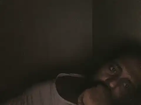 Snapshot of elpoop7305 chatting on November 28, 12:08 pm elpoop7305 online show from November 28, 12:08 pm