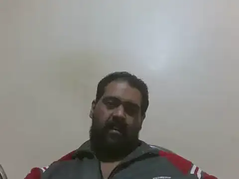 Snapshot of elpoop7305 chatting on December 22, 8:28 pm elpoop7305 online show from December 22, 8:28 pm