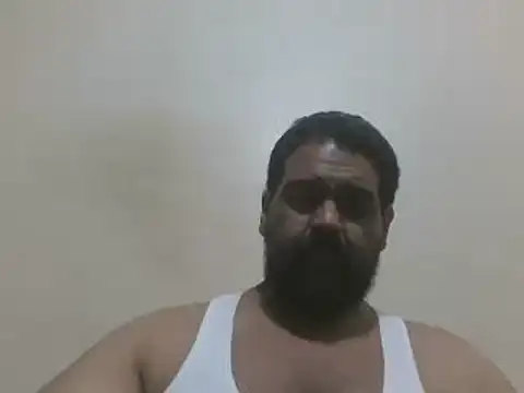 Snapshot of elpoop7305 chatting on February 9, 11:09 pm elpoop7305 online show from February 9, 11:09 pm