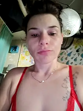 Snapshot of LilStrange4LilChange chatting on March 21, 5:16 pm LilStrange4LilChange online show from March 21, 5:16 pm