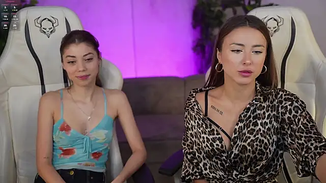 Snapshot of Luna_secretgirl chatting on October 14, 7:09 am Luna secretgirl online show from October 14, 7:09 am