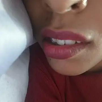 Snapshot of wildradha chatting on October 22, 8:30 pm wildradha online show from October 22, 8:30 pm