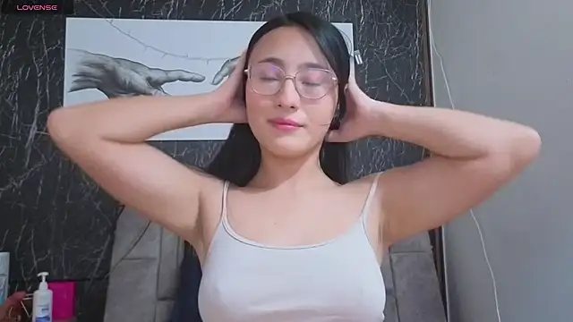 emily vermont online show from December 5, 3:48 am