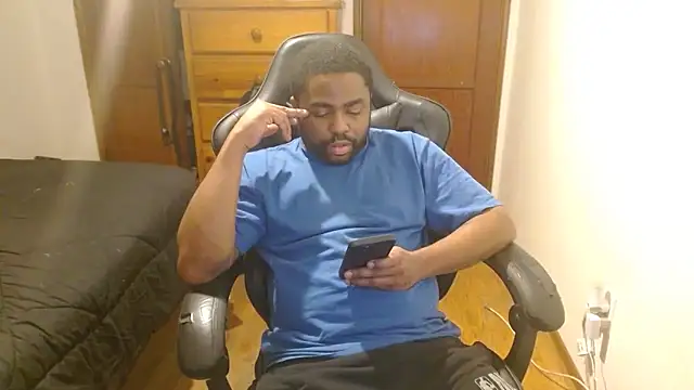 Breadwinnah online show from November 12, 8:04 am