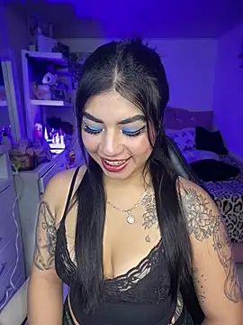 charlotte queen1320 online show from May 14, 11:44 pm