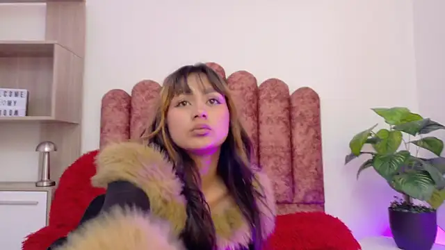 Snapshot of Conejita_420 chatting on November 14, 8:18 pm Conejita 420 online show from November 14, 8:18 pm