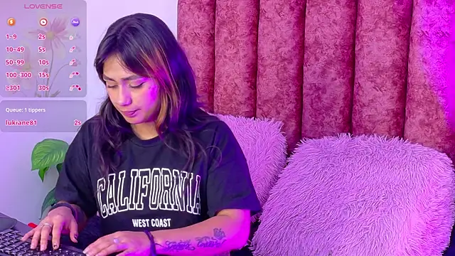 Snapshot of Conejita_420 chatting on November 29, 8:45 pm Conejita 420 online show from November 29, 8:45 pm