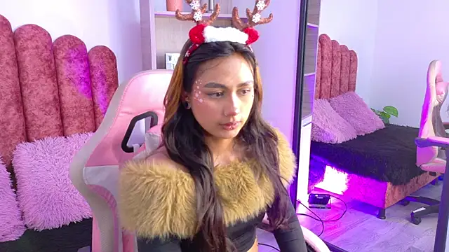 Snapshot of Conejita_420 chatting on December 17, 11:11 pm Conejita 420 online show from December 17, 11:11 pm