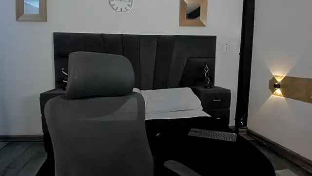 AsiaAndZoe online show from September 13, 12:43 am