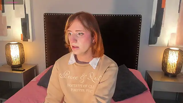 seraphine star online show from March 27, 12:38 am