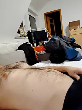 Mili221 online show from November 1, 2:02 am