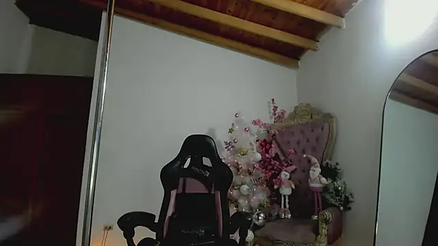 auraeroticaxxx online show from November 20, 3:39 am