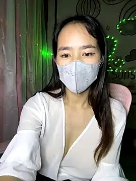 TiNa 04 online show from October 3, 11:07 am