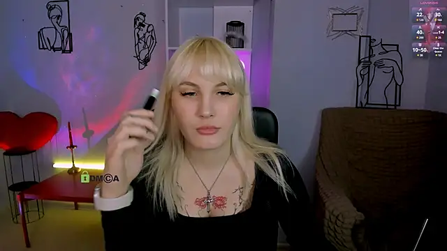 Snapshot of marta_smith chatting on January 16, 10:41 am marta smith online show from January 16, 10:41 am