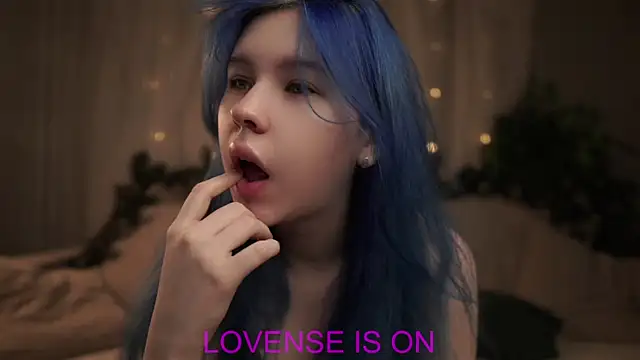 ElizSpieth online show from January 11, 1:10 am