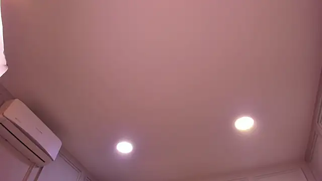 CharlotteBrownn  online show from February 15, 3:14 am