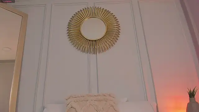 Snapshot of CharlotteBrownn_ chatting on May 15, 11:23 pm CharlotteBrownn online show from May 15, 11:23 pm