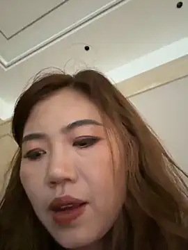 Snapshot of feifei_521 chatting on September 18, 1:18 am feifei 521 online show from September 18, 1:18 am