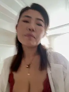 Snapshot of feifei_521 chatting on November 25, 2:22 am feifei 521 online show from November 25, 2:22 am