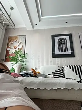 Snapshot of feifei_521 chatting on November 27, 2:13 am feifei 521 online show from November 27, 2:13 am