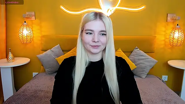 Snapshot of RuthBryant chatting on November 4, 12:54 am RuthBryant online show from November 4, 12:54 am